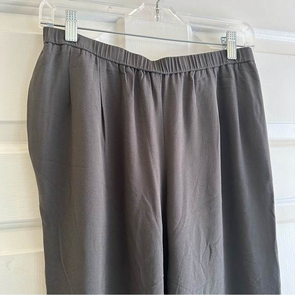 Eileen Fisher Petite Silk Georgette Crepe Tapered Pant in Grey Size Small - Picture 3 of 6